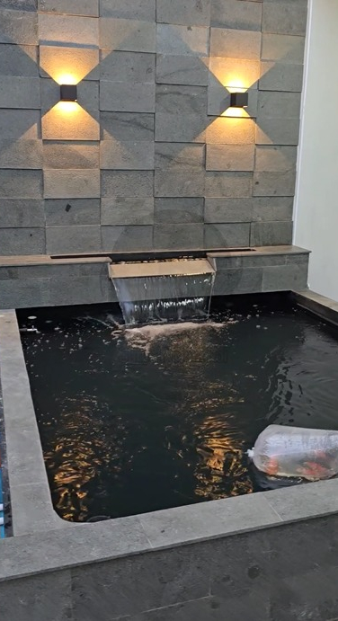 Setraduta Kolam Belakang, 13 Ton